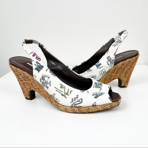Donald J. Pliner Wicker Wedge Sandals Graphic Shoe Print Canvas Uppers Size 7.5